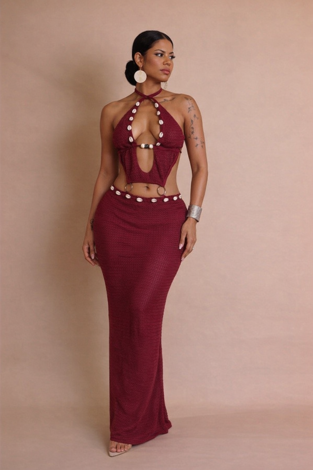 Woman 2 piece long skirt and crop top