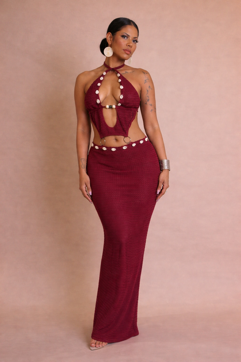Woman 2 piece long skirt and crop top
