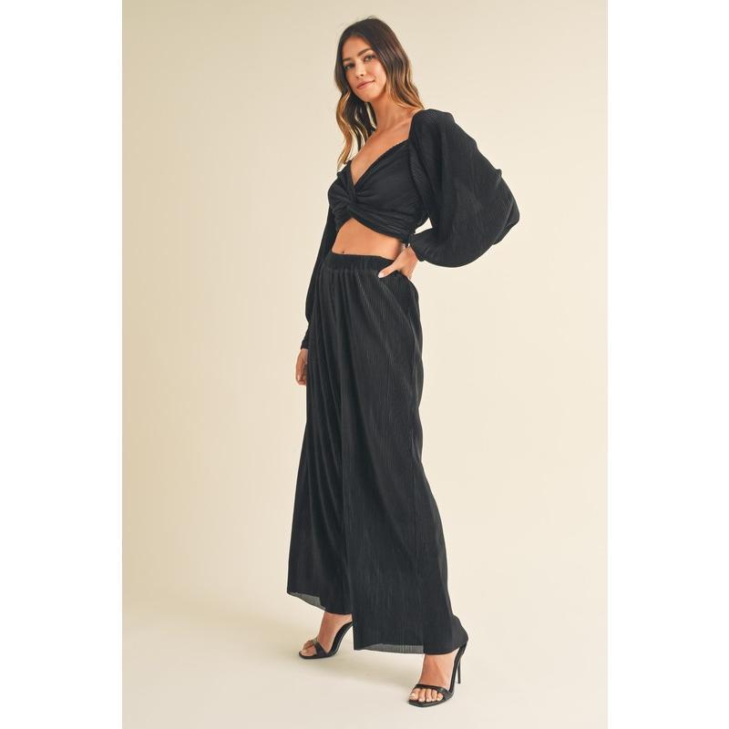 MABLE Front Twisted Long Sleeve Top and Pants Set