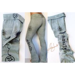 Yoga Pants, Long Leggings, Yoga Gifts, Tie Dye, Yoga Clothing, Full length Pant, Fold Over Waist, Flared leg, Tights, Gym Pants, Workout Sports Leggings Sunjunki